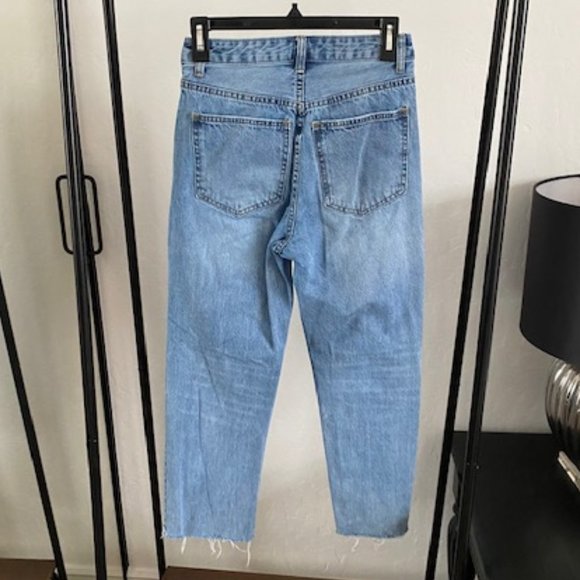 Cropped Holly asymmetric Jeans - Picture 5 of 10